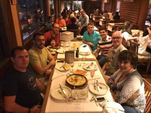 Brian Lloyd shares a meal with friends in Natal Brazil 7Jun2017 photo by Almir Rêgo